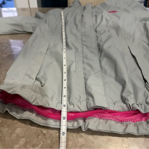 The north face silver color spring jacket size small - Picture 15 of 16